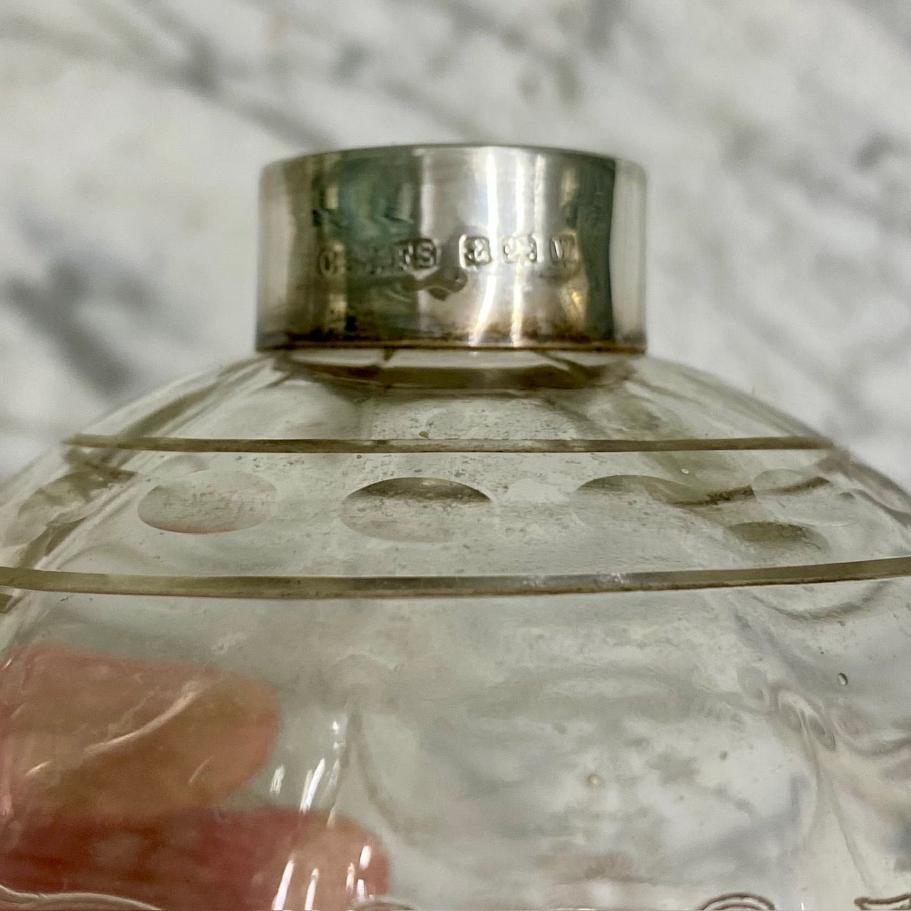 Larger Pretty Etched with Delicate Swags and Flowers Diffuser