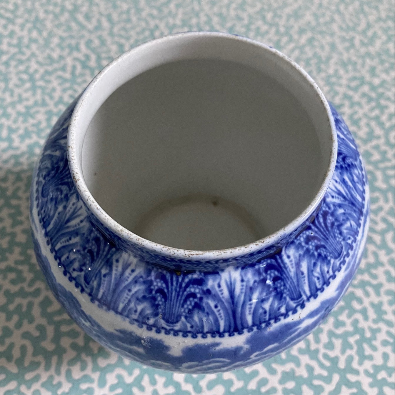 Small Cauldon Vase Z65