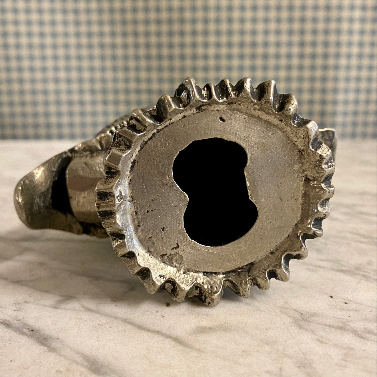 V26 VINTAGE FRENCH PARROT HEAD BOTTLE OPENER