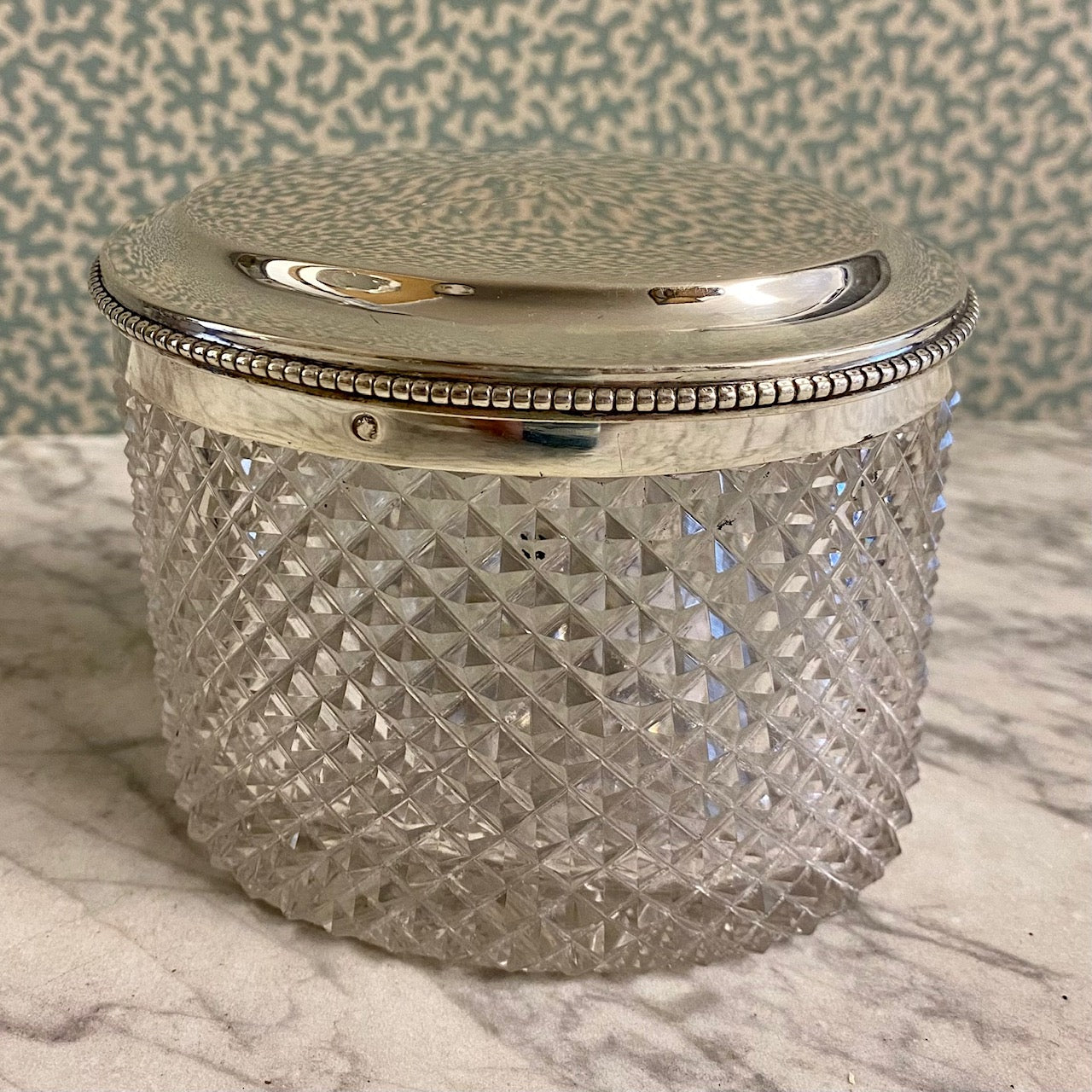 Y56 ANTIQUE CONTINENTAL STERLING SILVER CUT CRYSTAL BOX