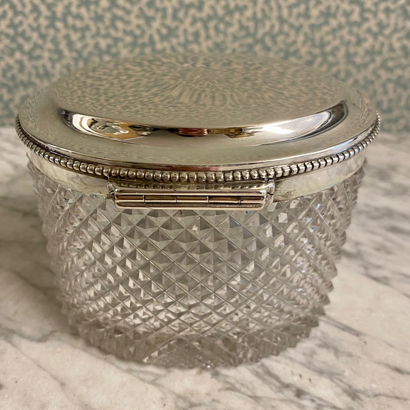 Y56 ANTIQUE CONTINENTAL STERLING SILVER CUT CRYSTAL BOX