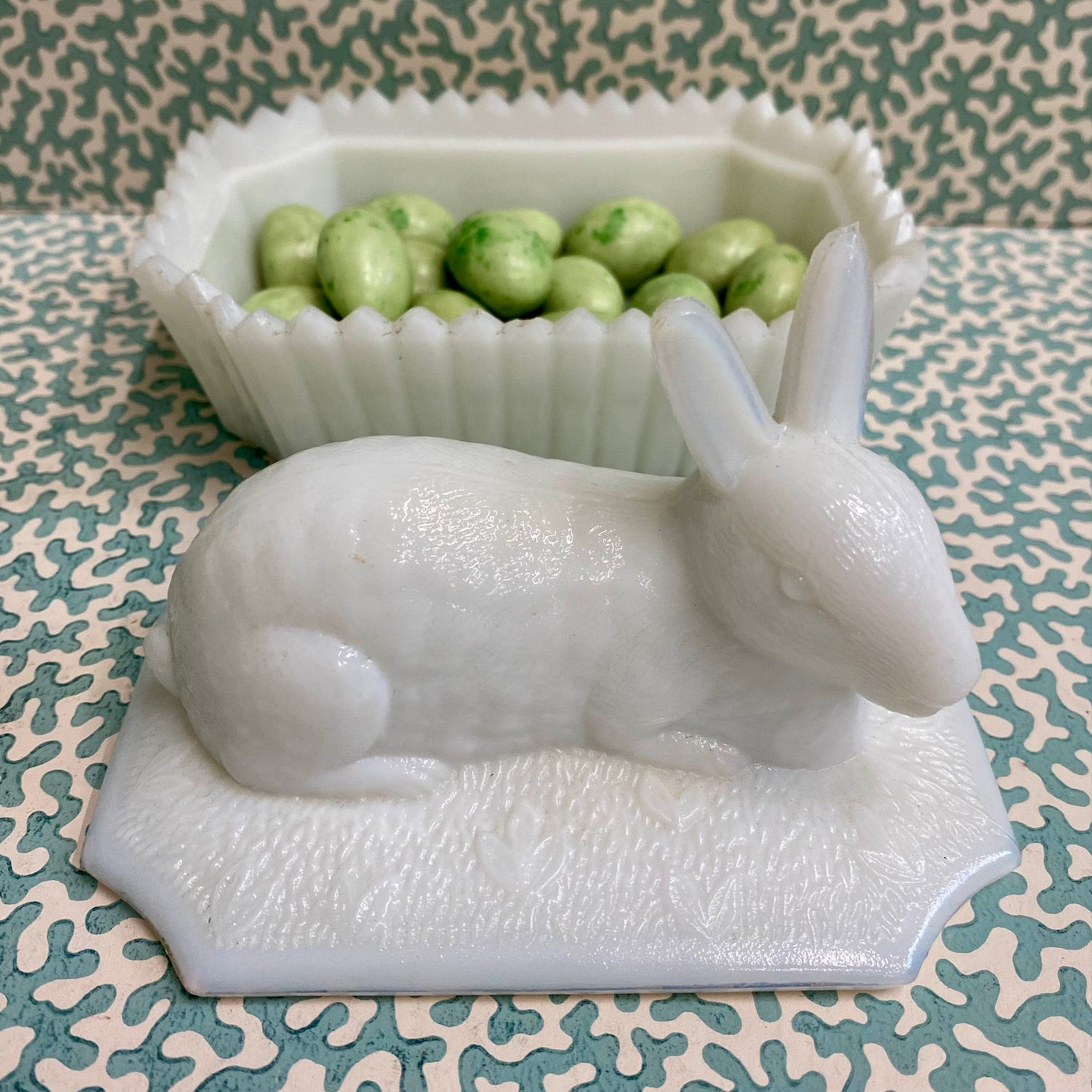 Milk Glass Rabbit Topped Dish G156
