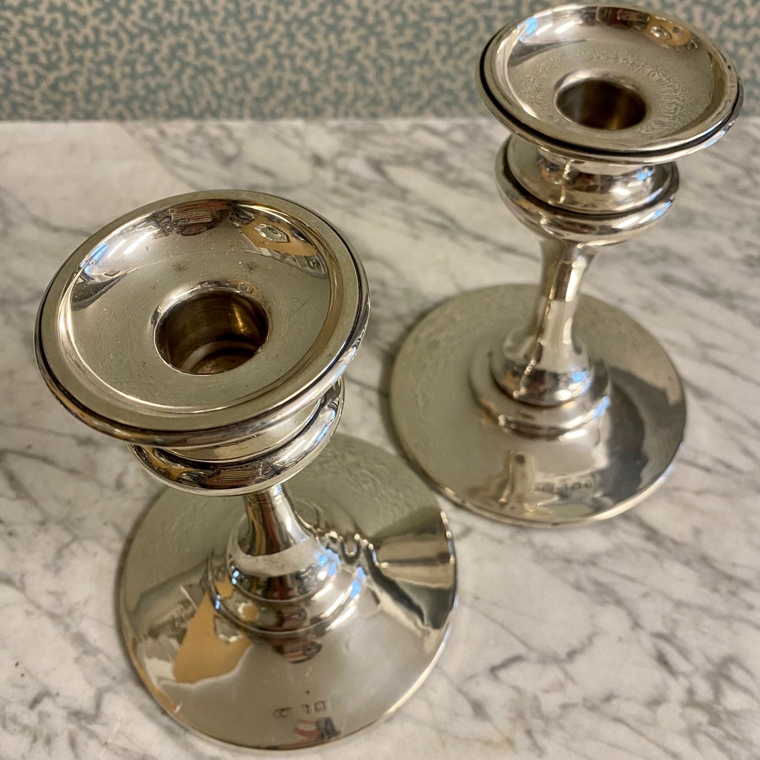 I97 ELEGANT PAIR ANTIQUE STERLING SILVER CANDLESTICKS