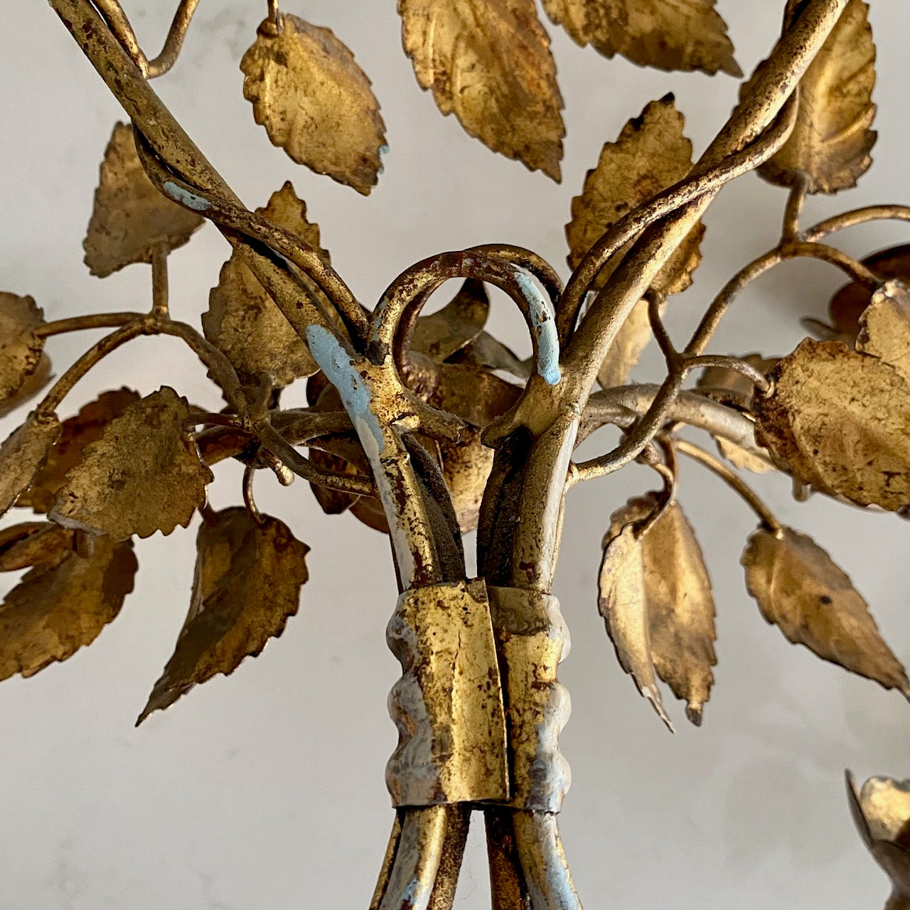 V29 FABULOUS PAIR VINTAGE ITALIAN GILT ROSE DOUBLE WALL SCONCES
