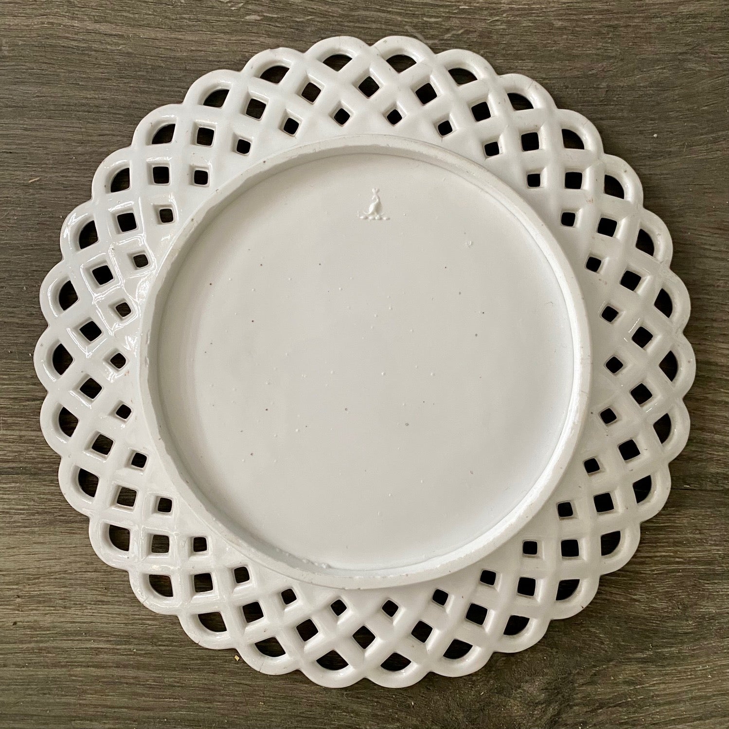 SET 12 ANTIQUE SOWERBY MILK GLASS LATTICE SIDE PLATES