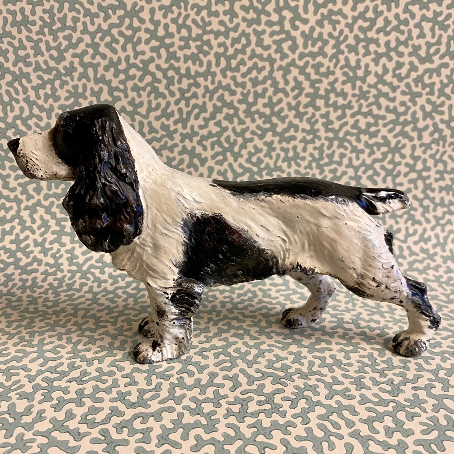 Vintage Cocker Spaniel Dog Figurine FLAW Black selling White Marl Mari