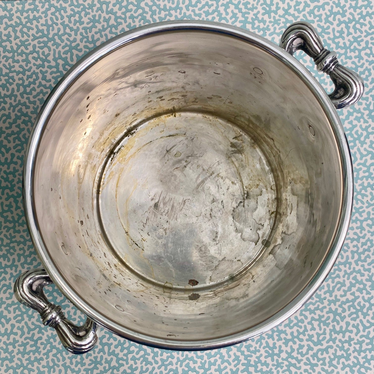 Silver Plate Planter on Paw Feet H126