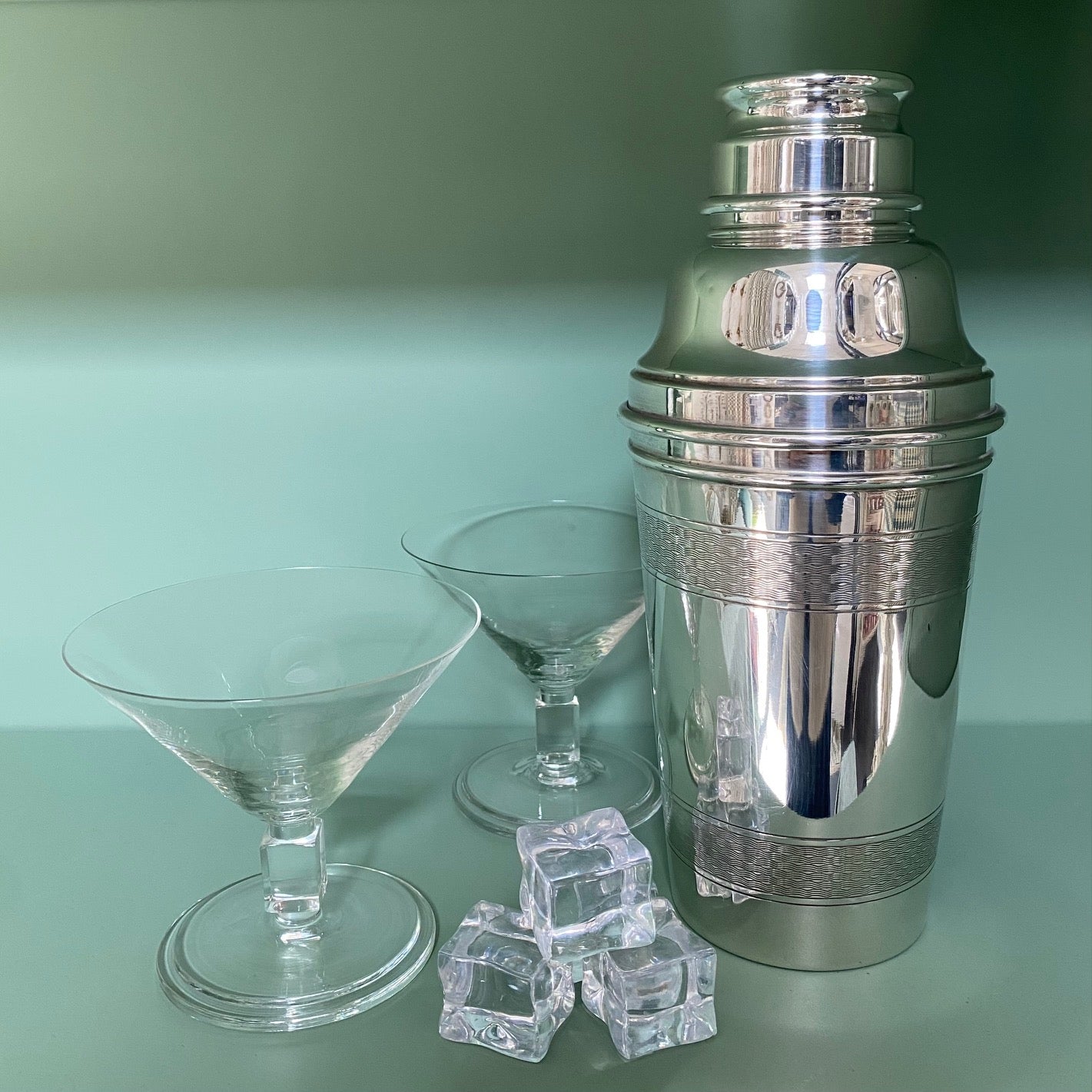 Silver Plated Art Deco Cocktail Shaker G195