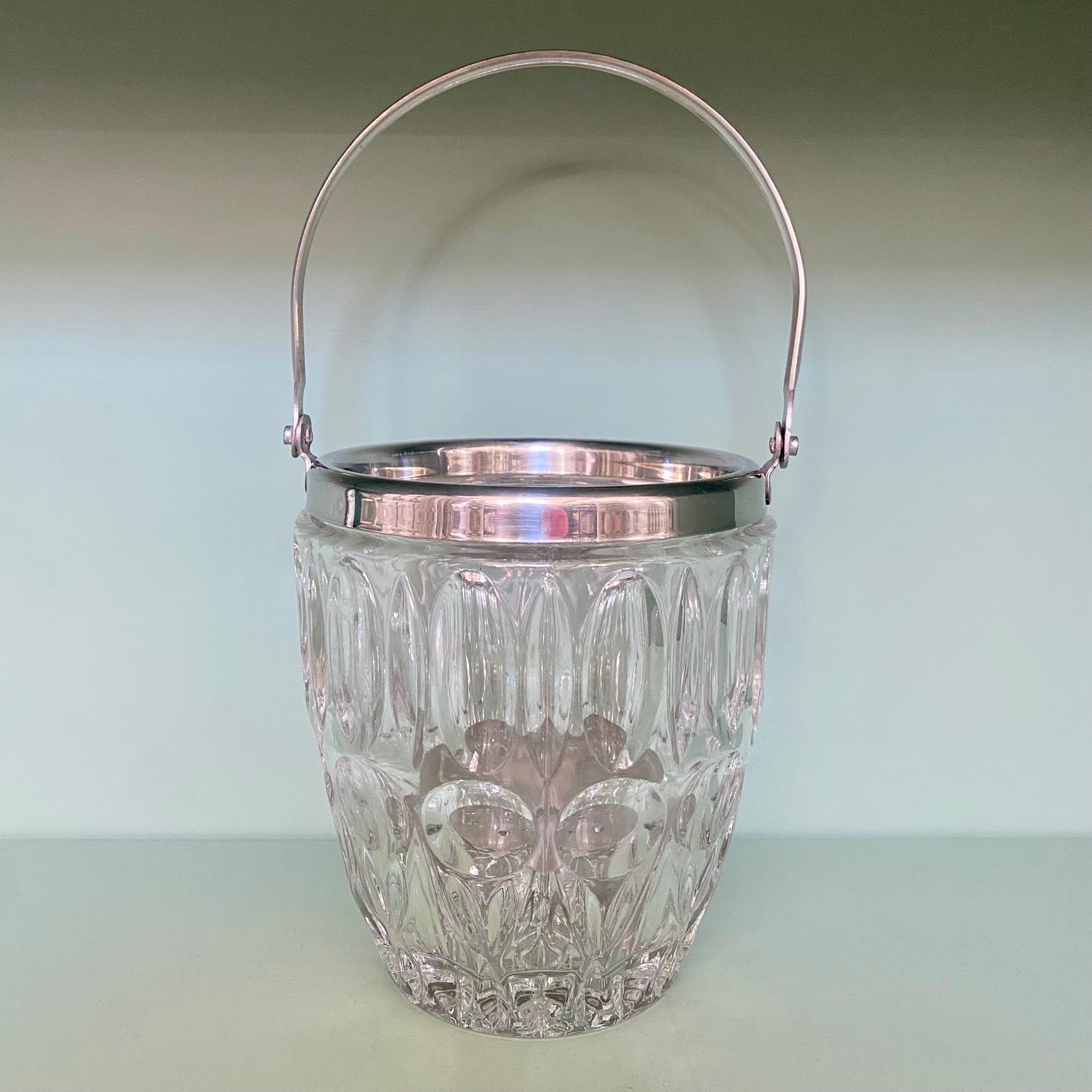German Crystal Ice Bucket with Silver Plated Rim and Handle Y59