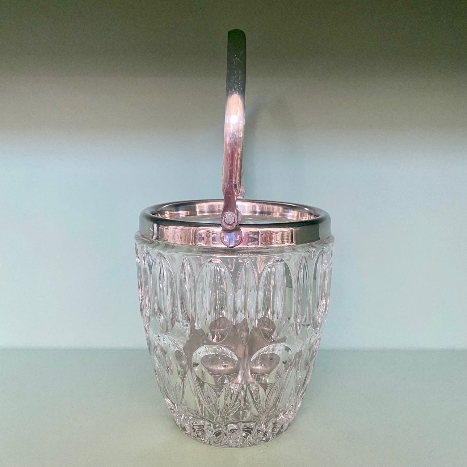 German Crystal Ice Bucket with Silver Plated Rim and Handle Y59