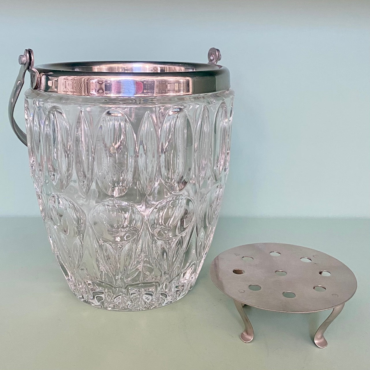 German Crystal Ice Bucket with Silver Plated Rim and Handle Y59