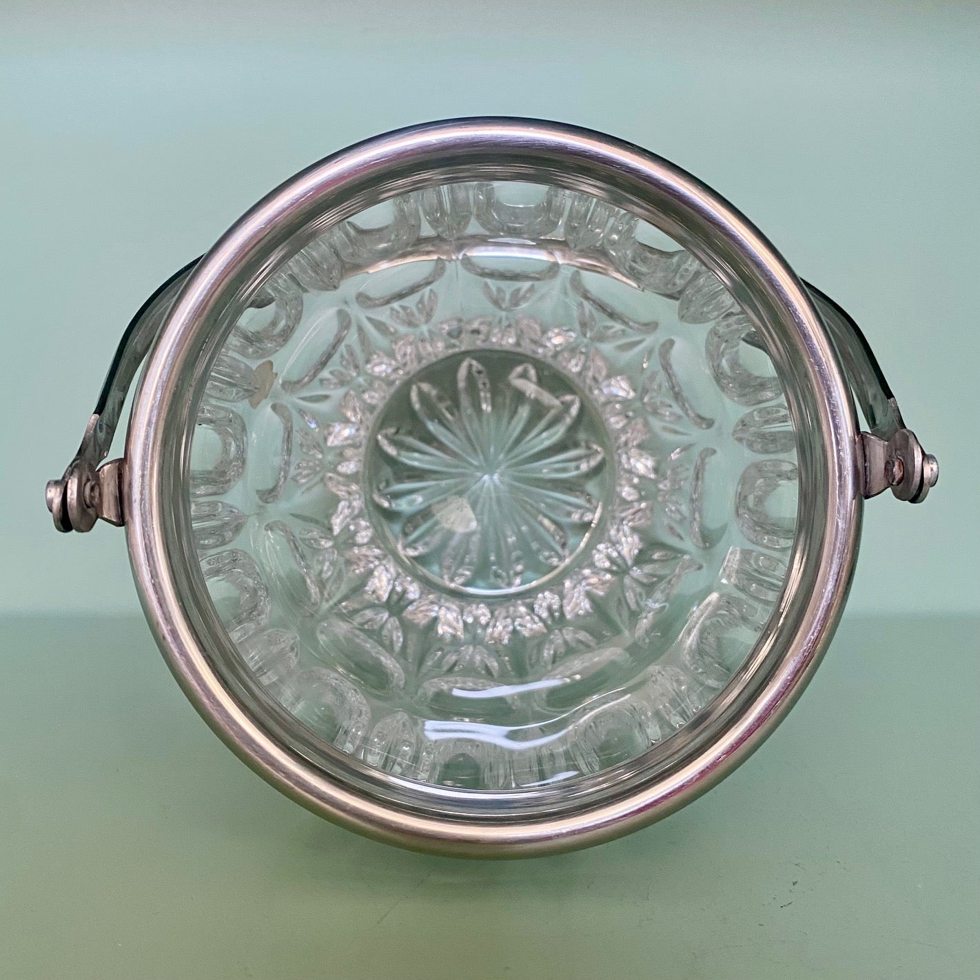 German Crystal Ice Bucket with Silver Plated Rim and Handle Y59