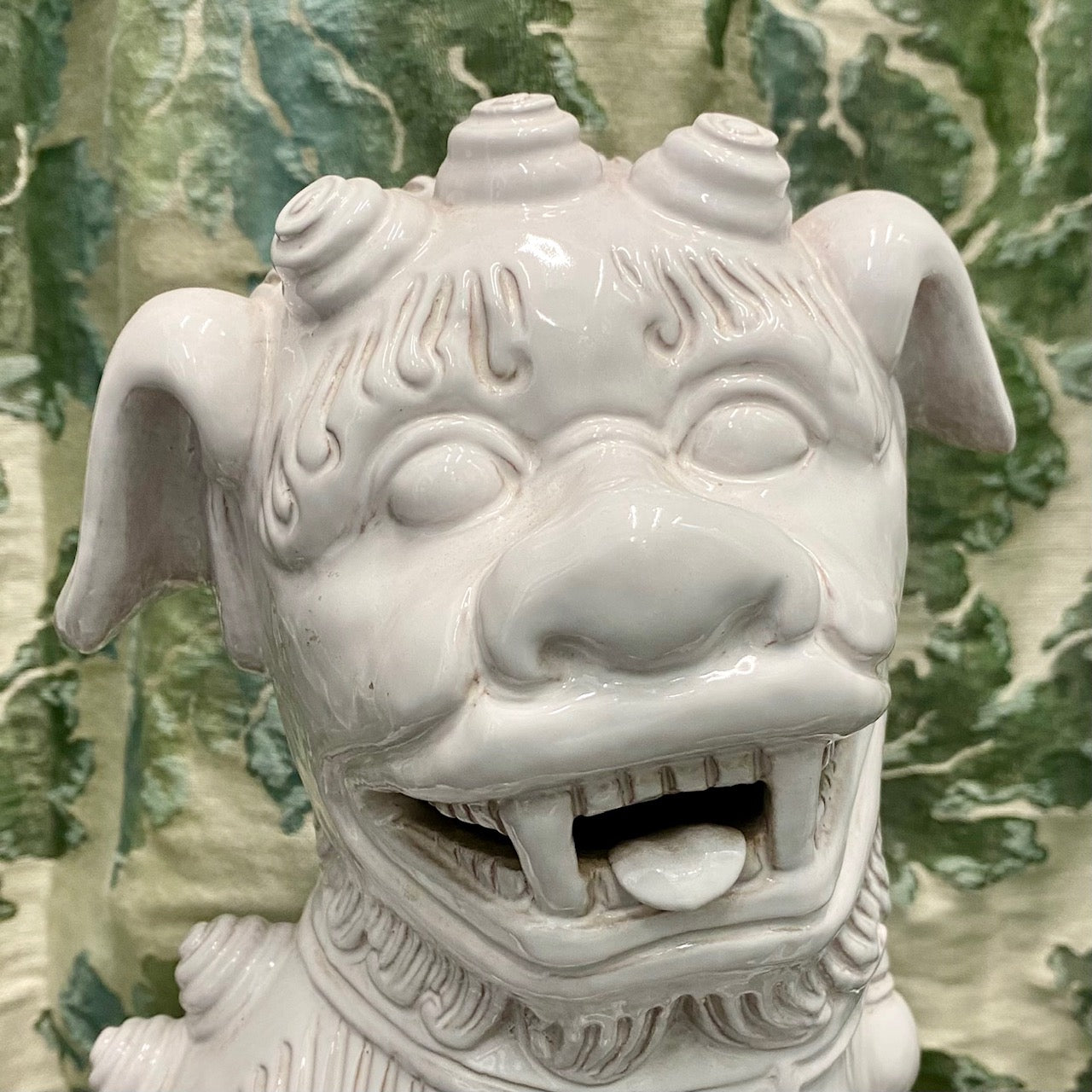 Pair Huge 1970's White Foo Dogs A180