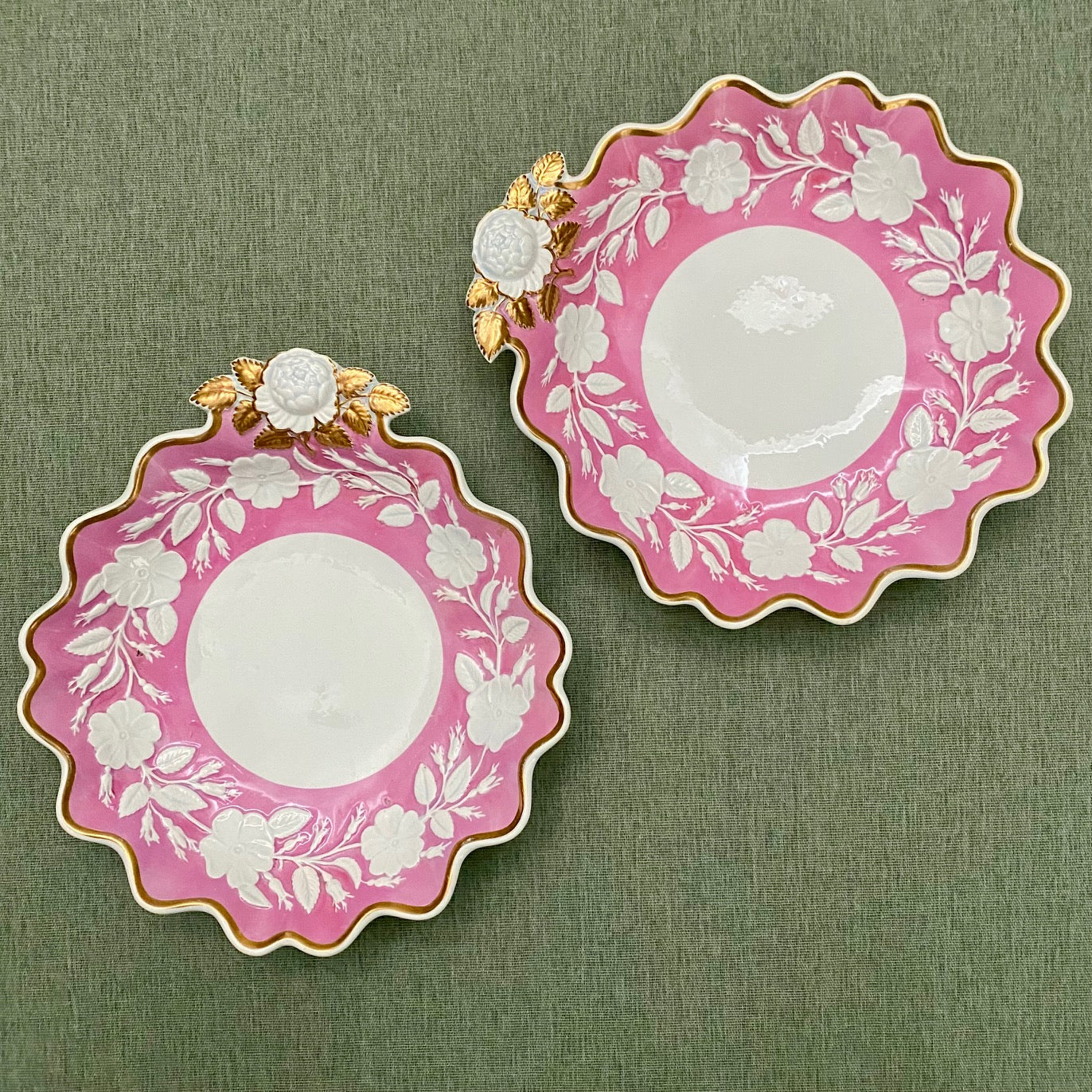 Antique Pink Ridgeway Display H175