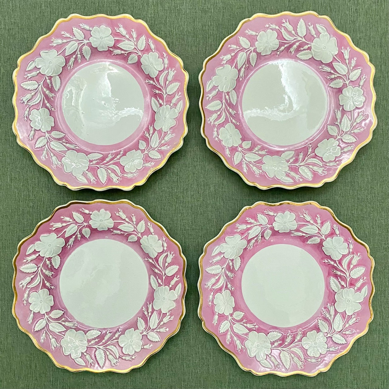 Antique Pink Ridgeway Display H175