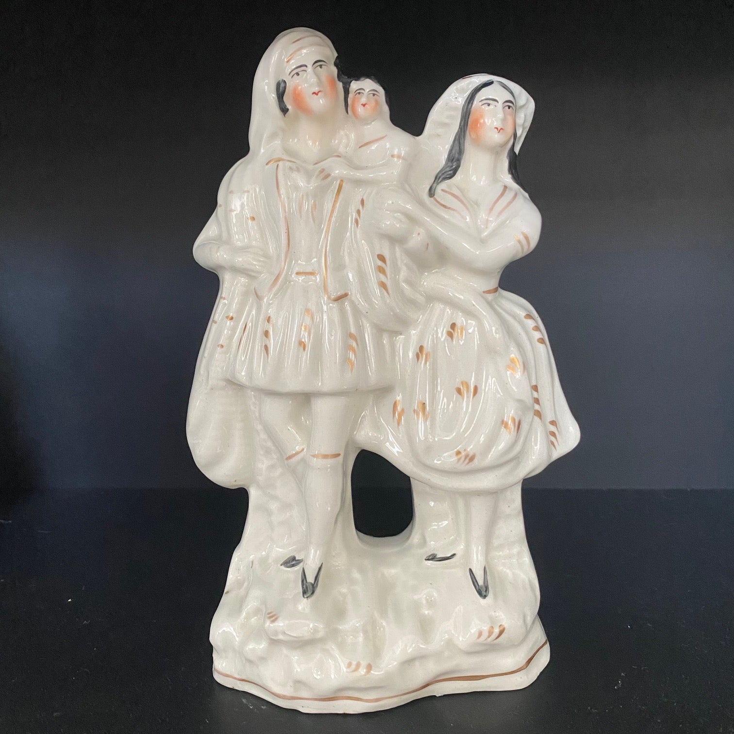 Huge Collection of 24 Victorian Staffordshire Figures 293