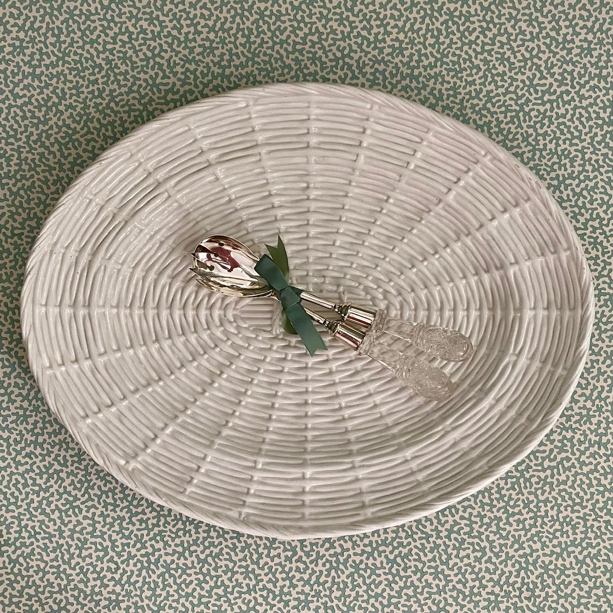 LARGE Italian, white basketweave Platter H195