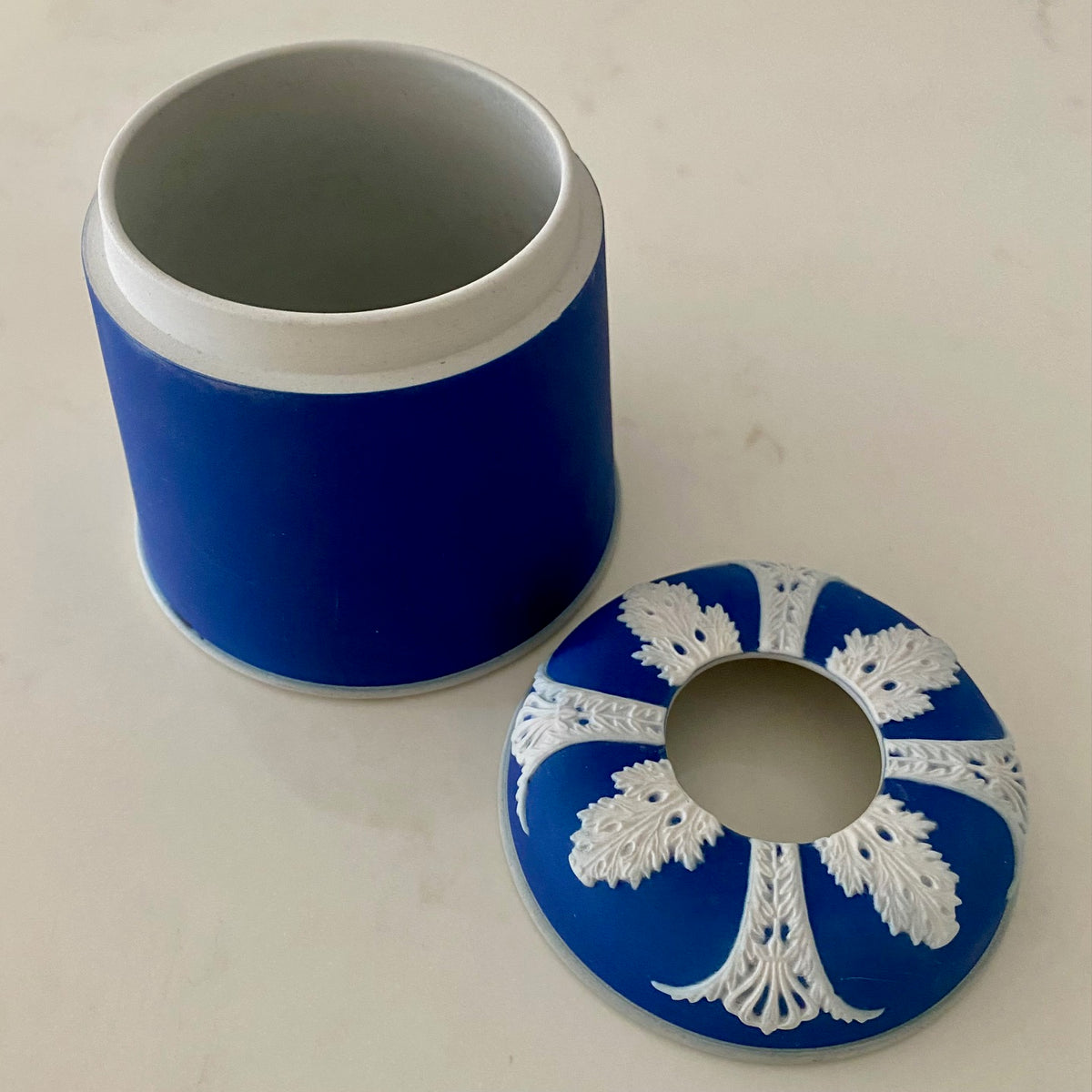 Adams Diffuser J105