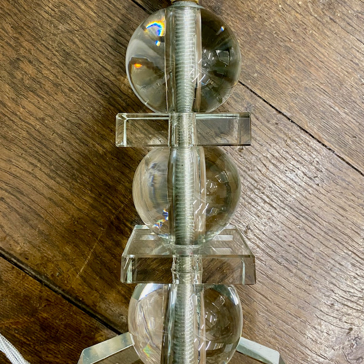 1970's Stacked Spheres and Squares Crystal Table Lamp E154