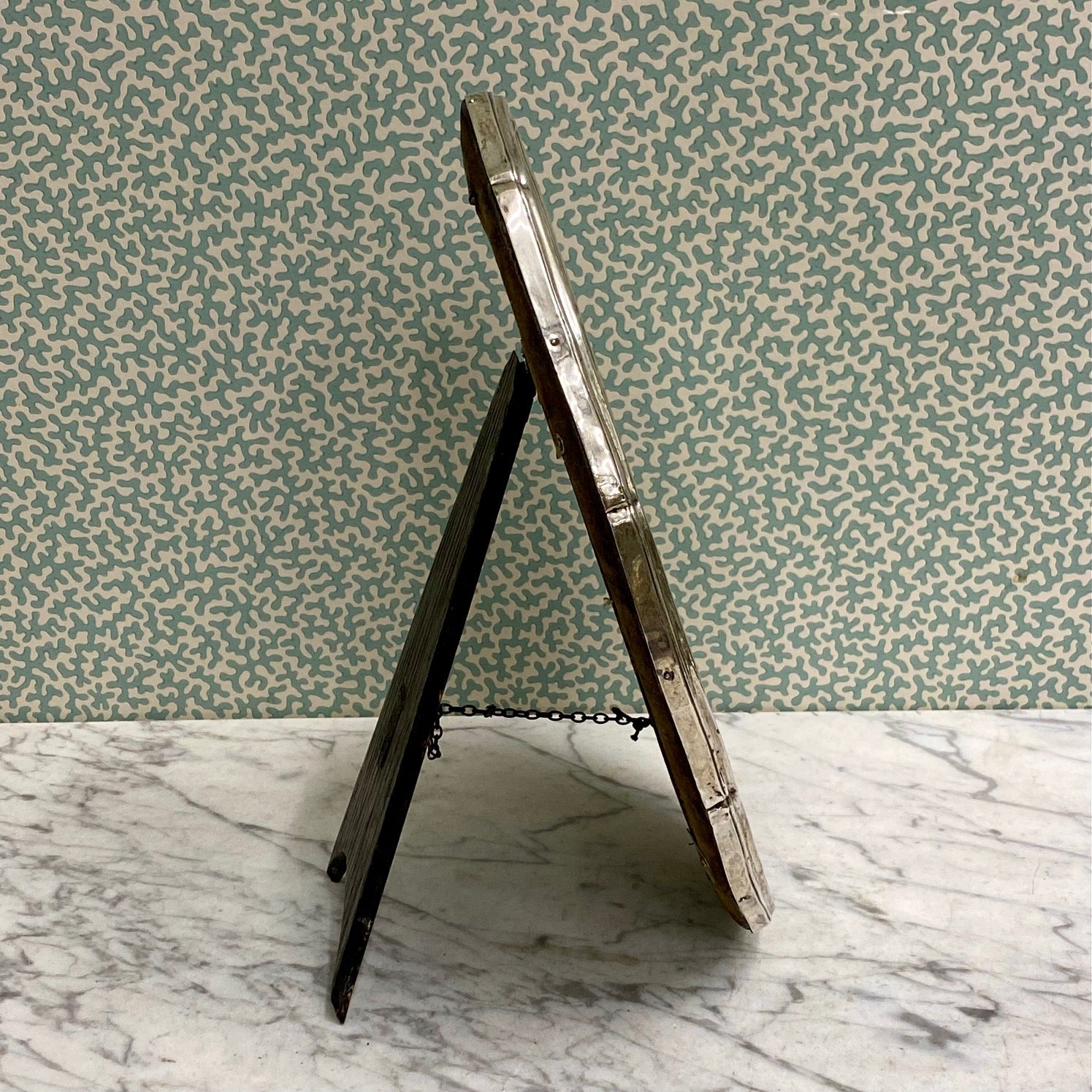 Silver Medium Size Oval Photo Frame