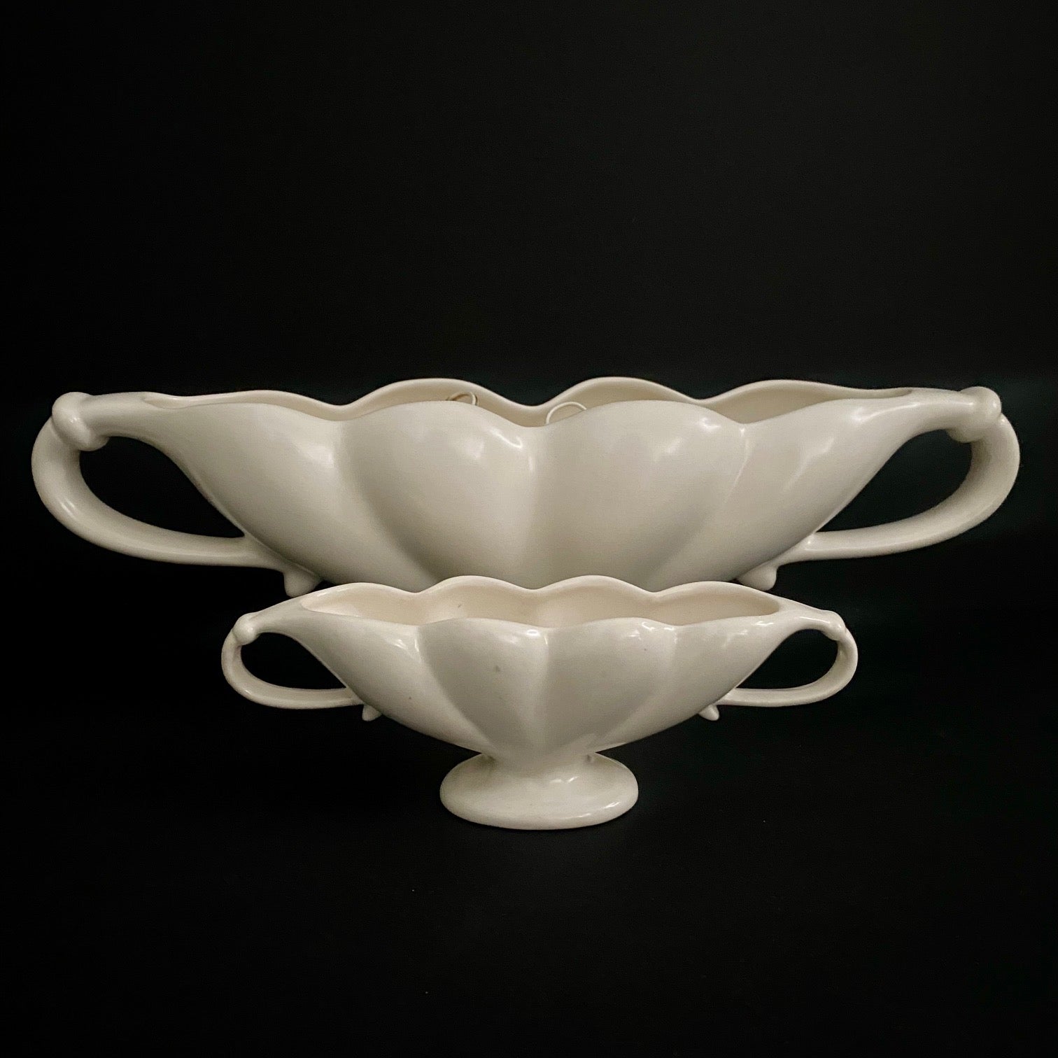 Fulham Potteries Constance Spry Mantle Vase With Insert