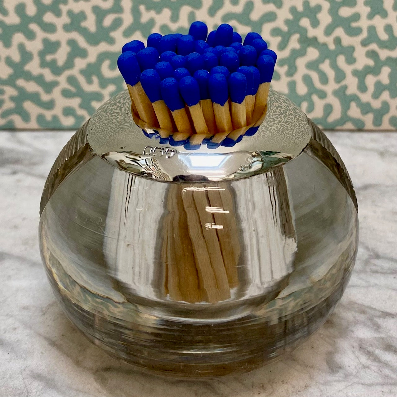 HIGHLY UNUSUAL V DESIGN MATCHSTRIKER