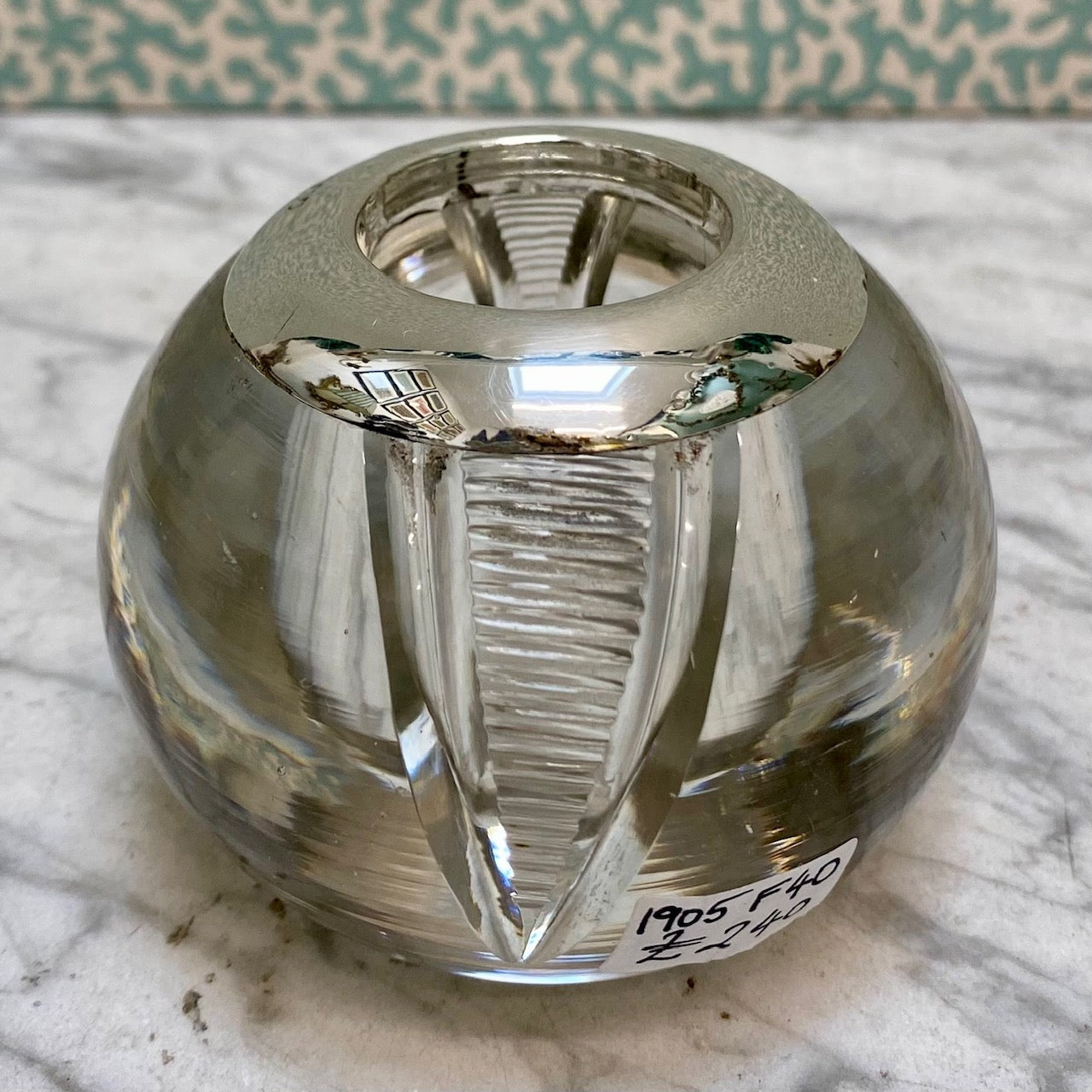 HIGHLY UNUSUAL V DESIGN MATCHSTRIKER