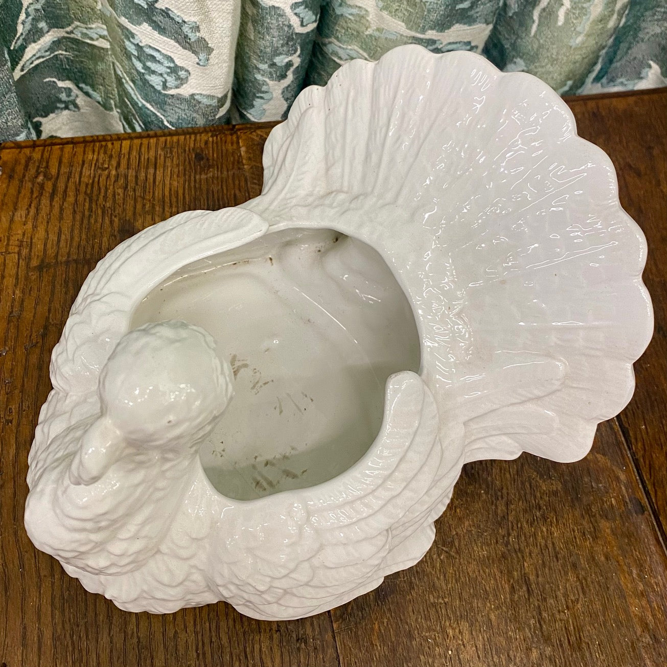 Vintage White Ceramic Turkey Planter Centrepiece