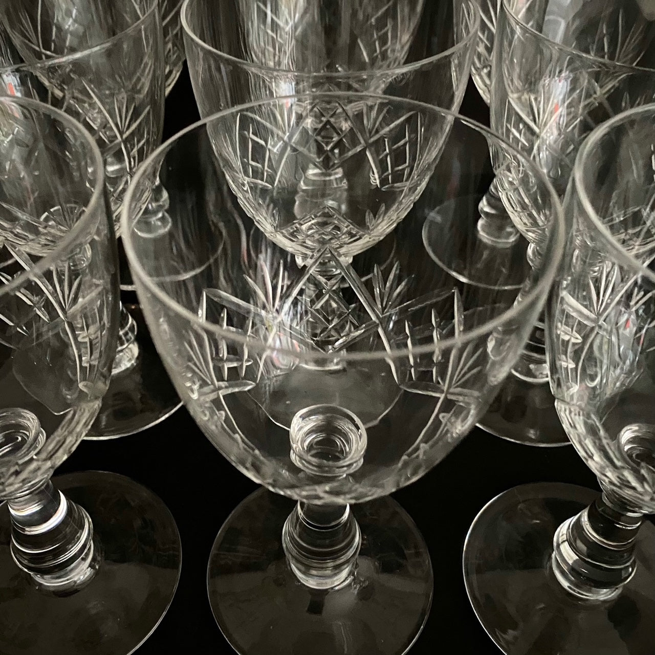 J78 SET 12 VINTAGE BELGIAN WINE GLASSES