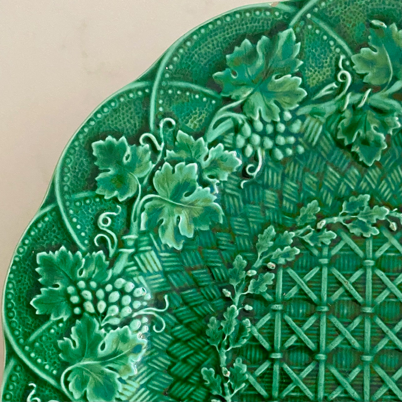 Antique Wedgwood Majolica Plates set of 12 D145