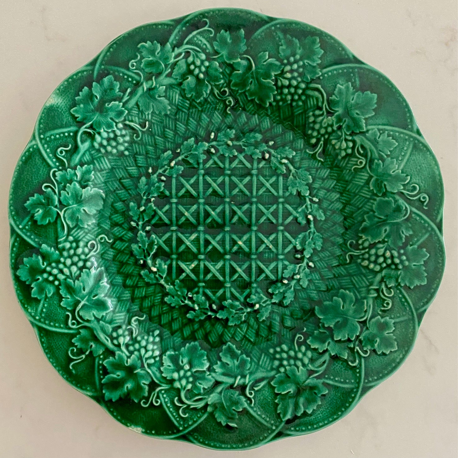 Antique Wedgwood Majolica Plates set of 12 D145