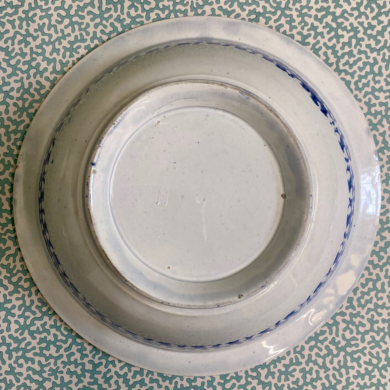 Antique Spongeware Salad Bowl  D172