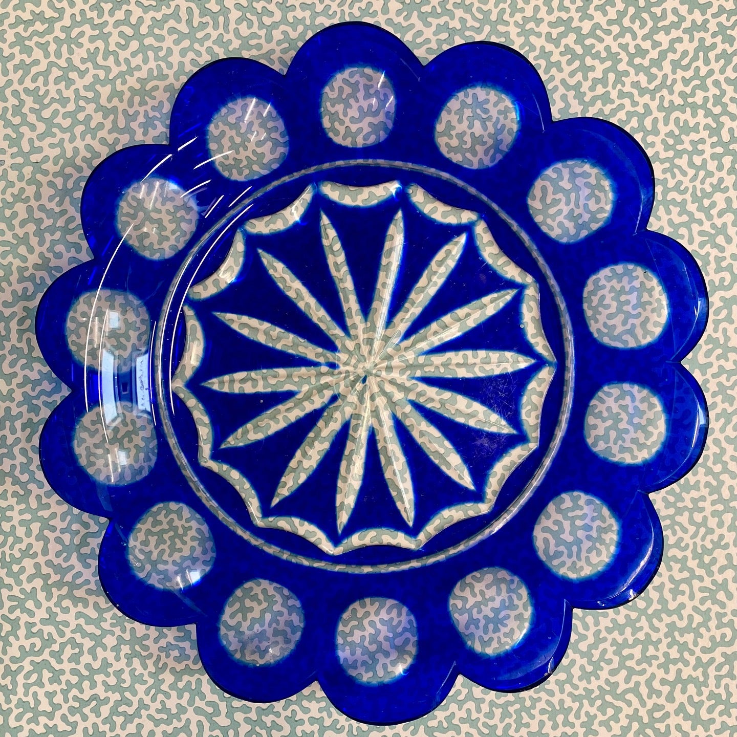 Cobalt Bohemian Glass Centre Plate with Scalloped Edge  G140