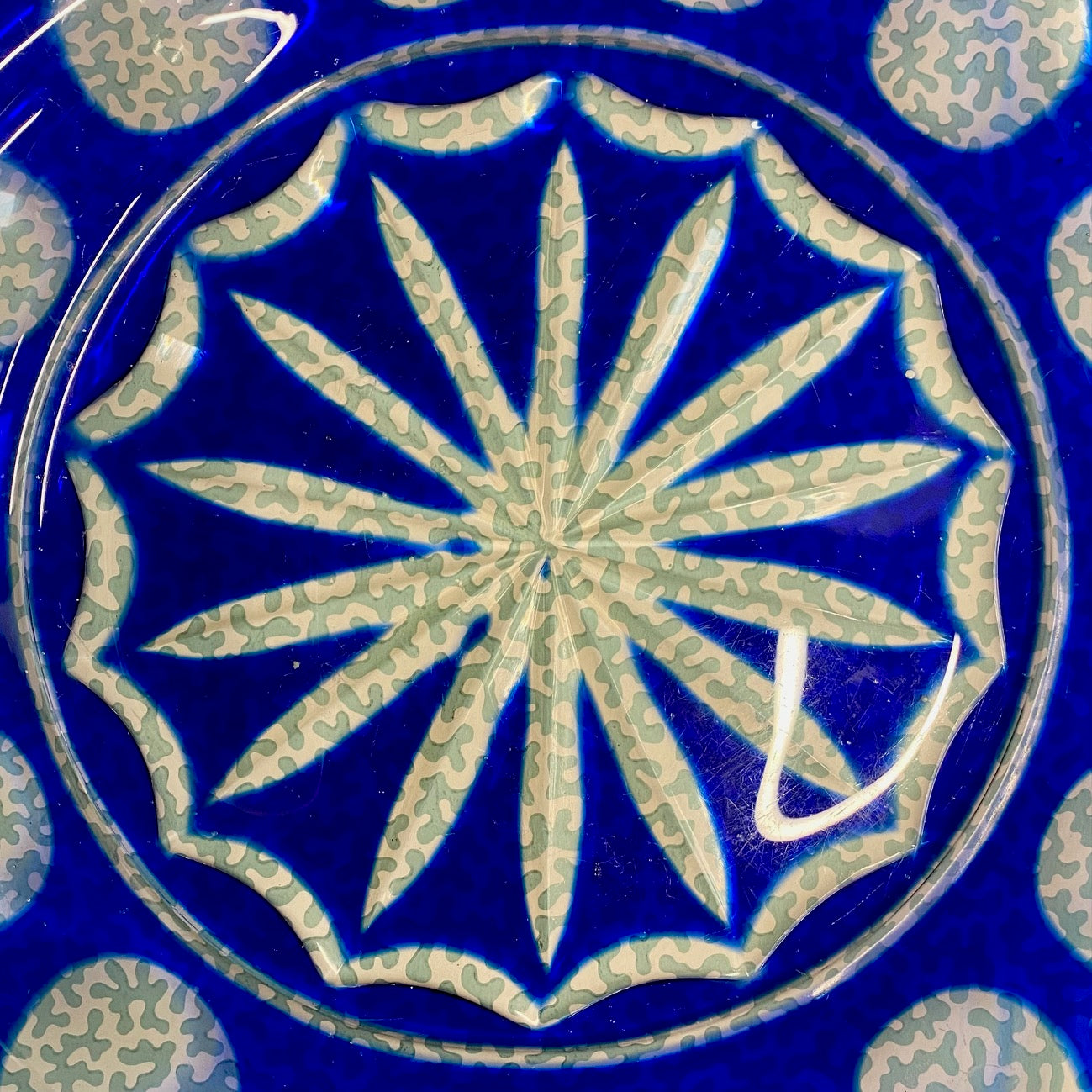 Cobalt Bohemian Glass Centre Plate with Scalloped Edge  G140