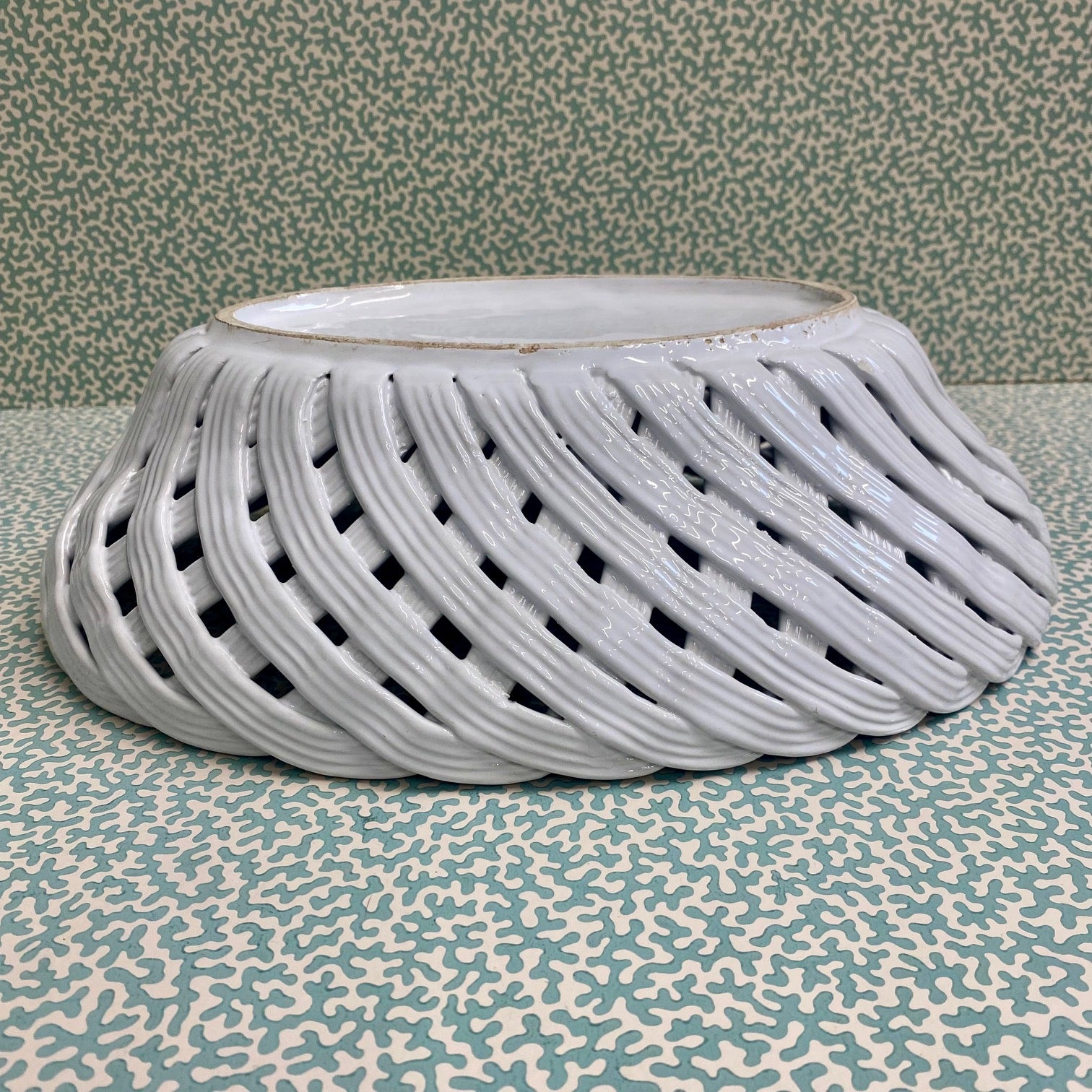 Large Vintage White Oval Lattice Bowl C120