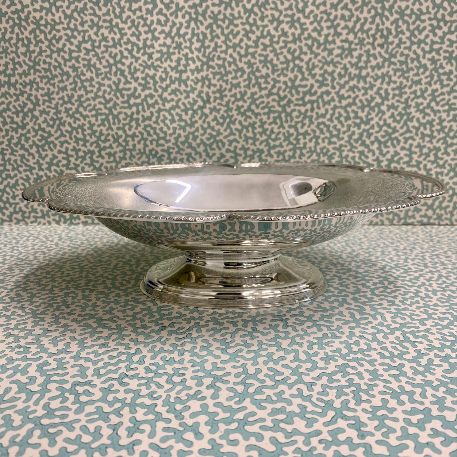 Silver Plated Oval Dish With Scalloped Edge  W54