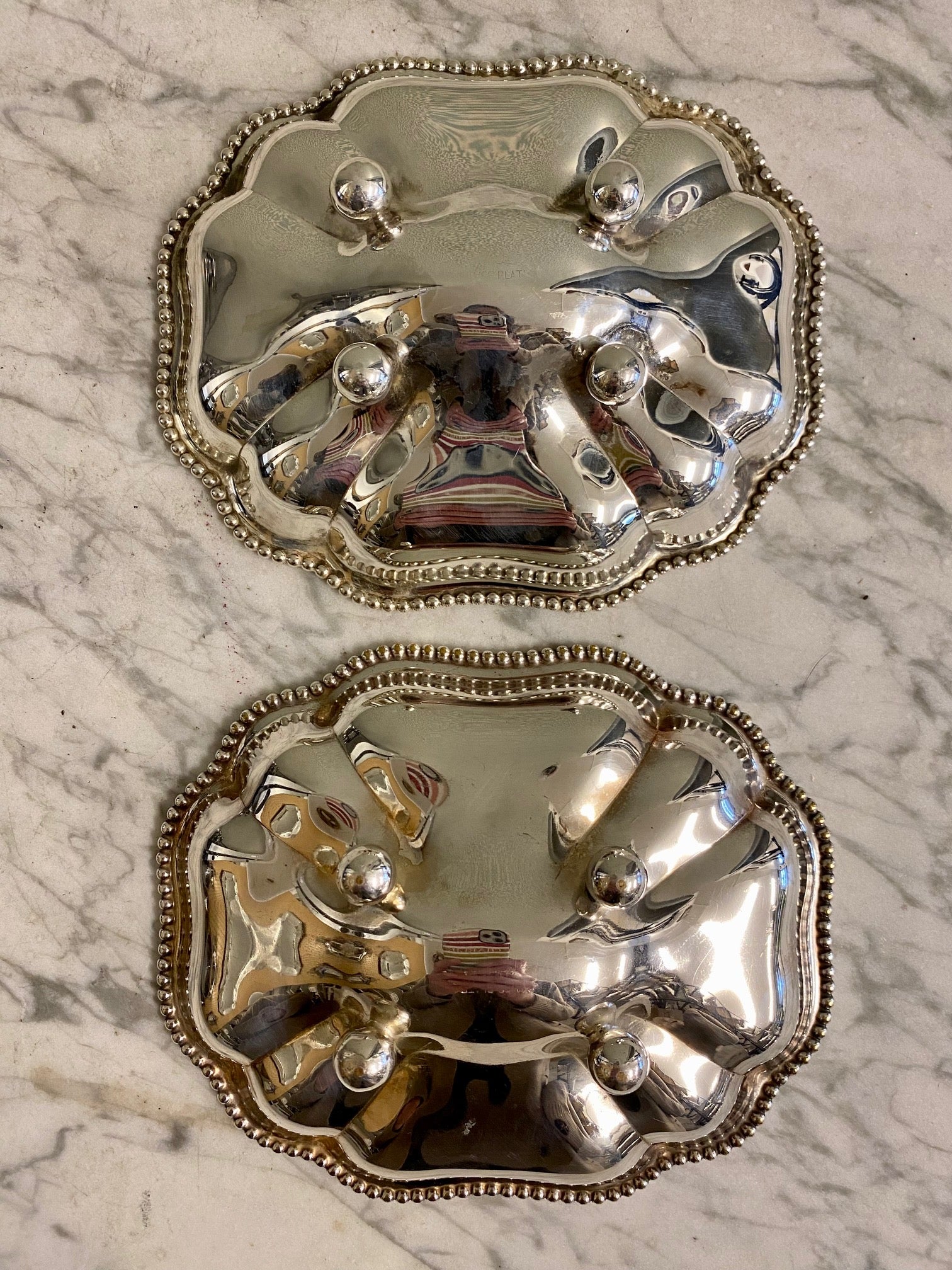 P26 PAIR PRETTY VINTAGE SILVER PLATED DISHES