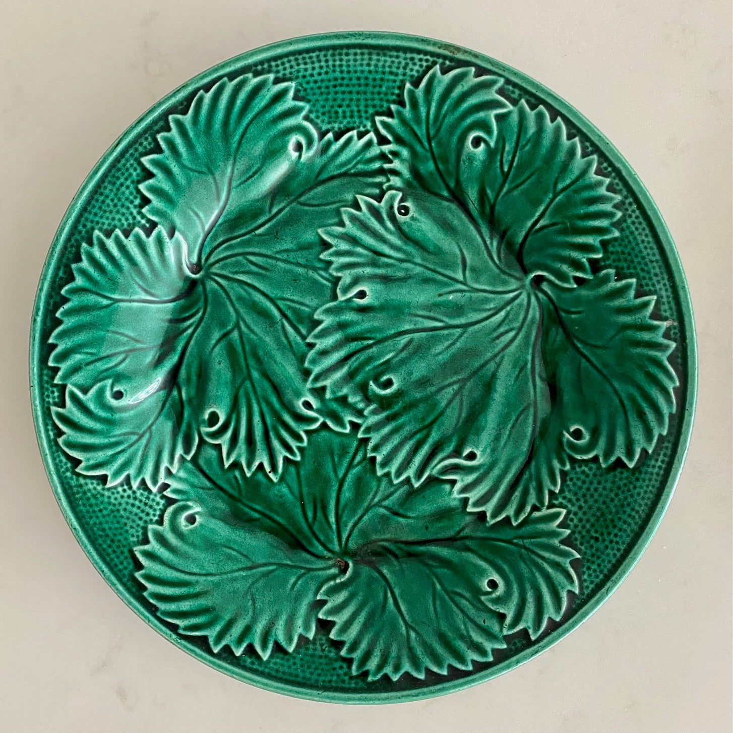 SET 6 ANTIQUE GREEN LEAF SIDE PLATES