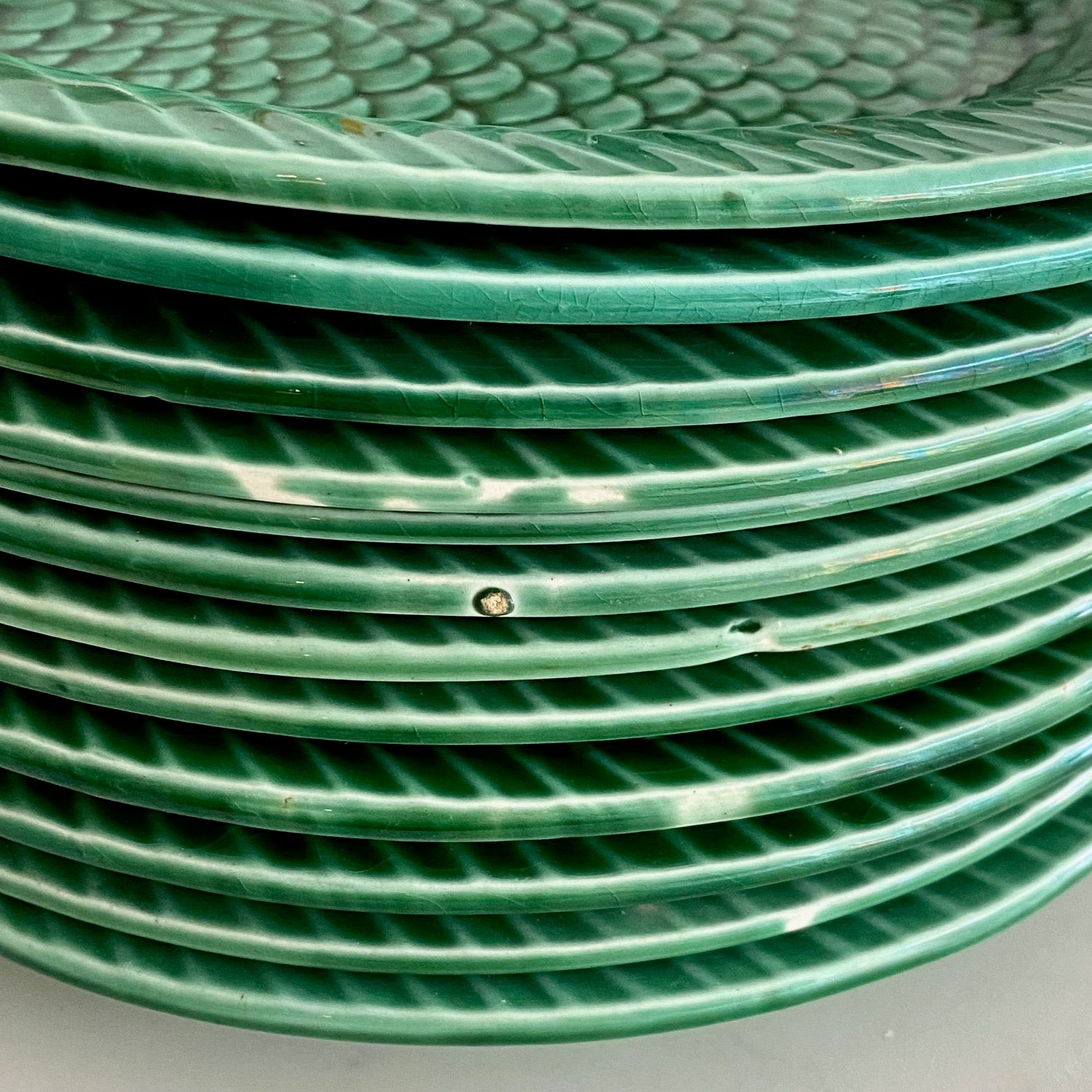 SET 12 VINTAGE 1930’S FRENCH GREEN MAJOLICA FISH DINNER PLATES