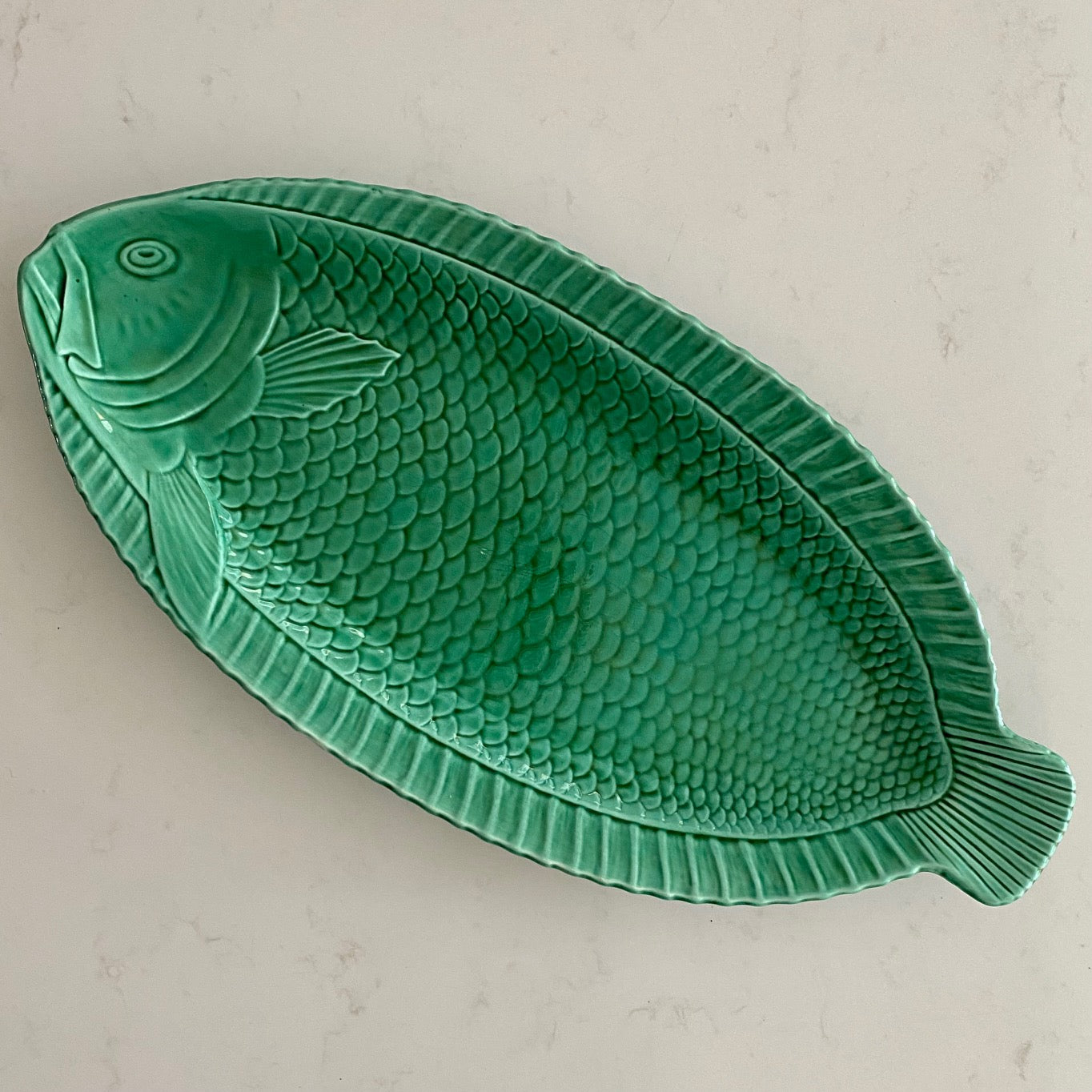 S35 LARGE VINTAGE 1930’S FRENCH MAJOLICA GREEN FISH PLATTER