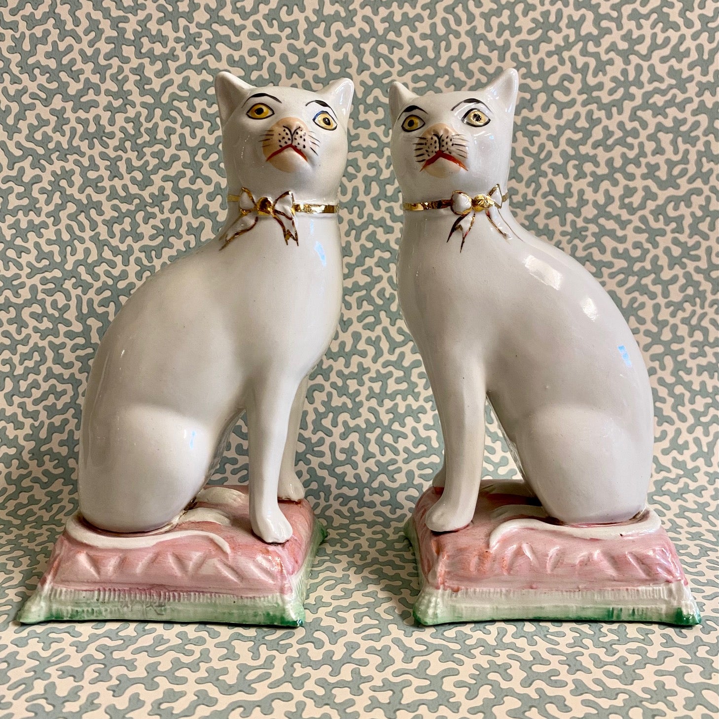 GORGEOUS PAIR RARE STAFFORDSHIRE CATS