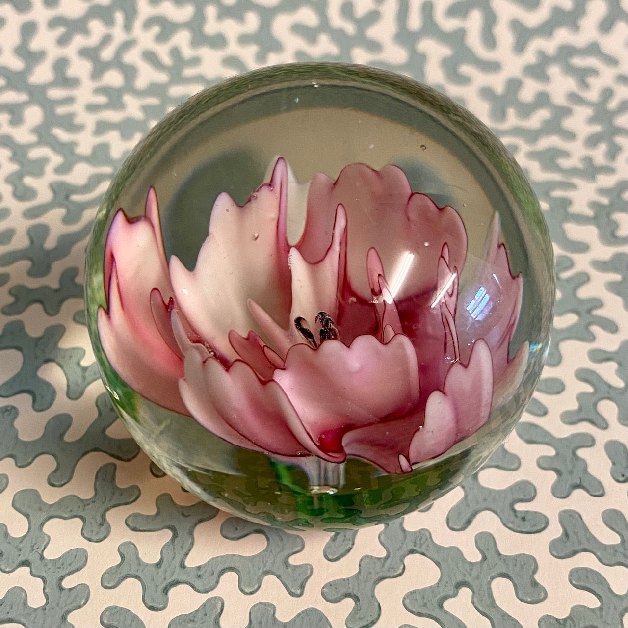 VINTAGE PINK FLOWER GLASS PAPERWEIGHTS