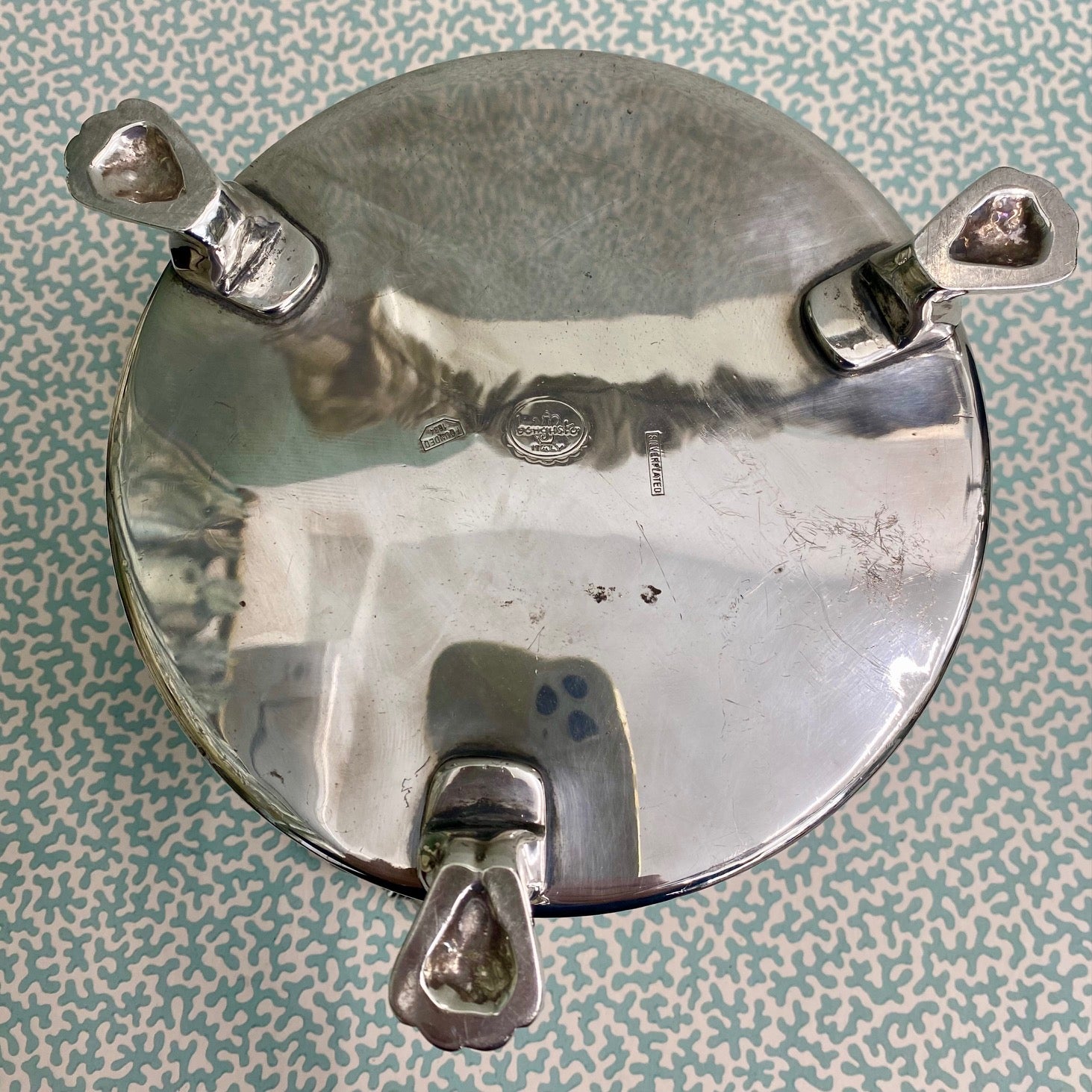 Silver Plate Planter on Paw Feet  H126