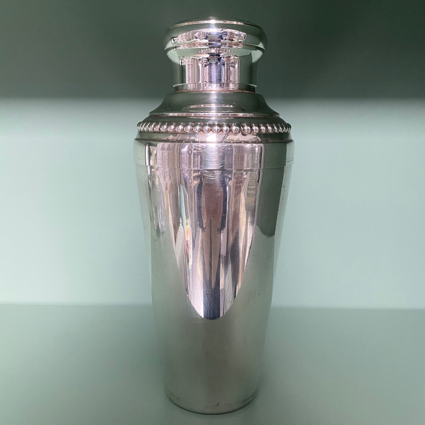 Elegant Silver Plated Cocktail Shaker  H107