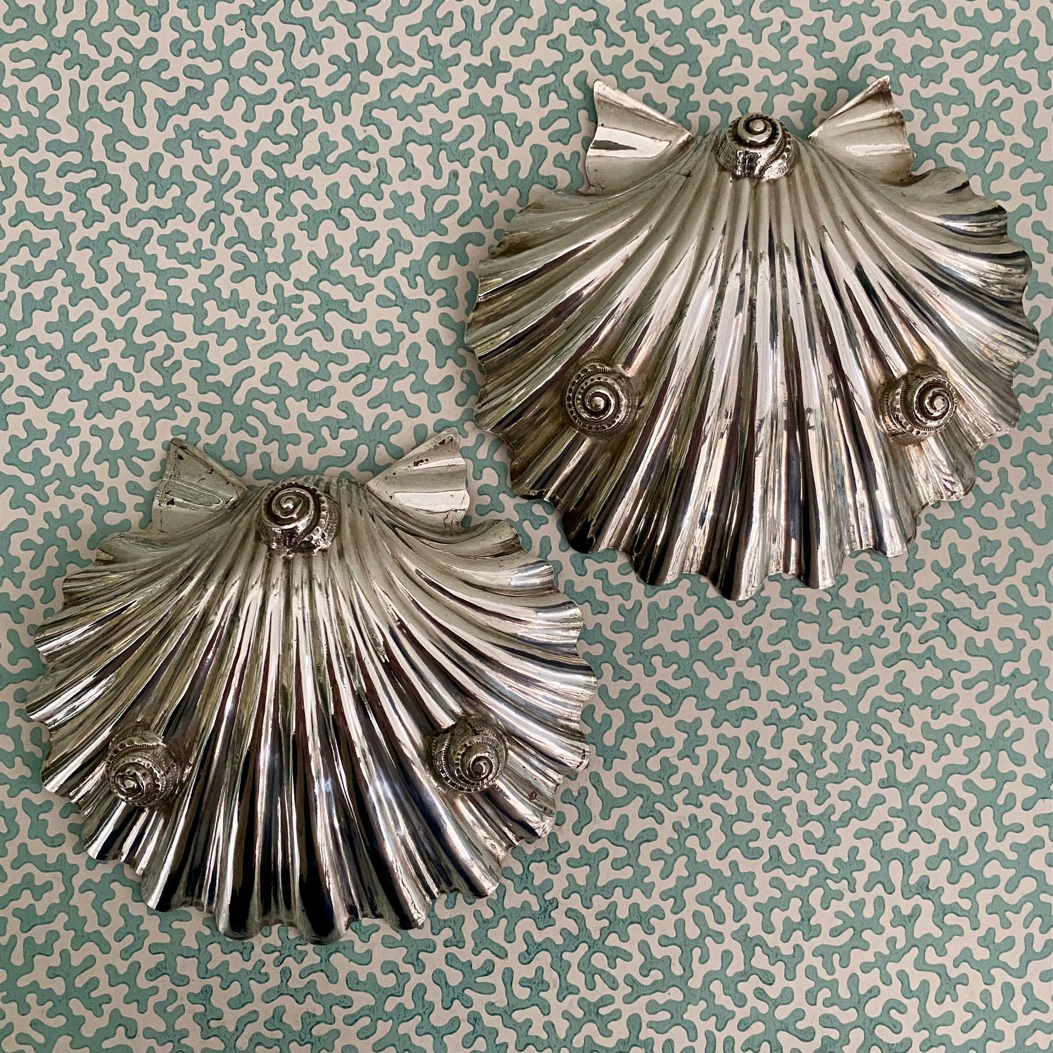 Pair Silver Plated Scallop Shell Dishes with Bow Top  Q58