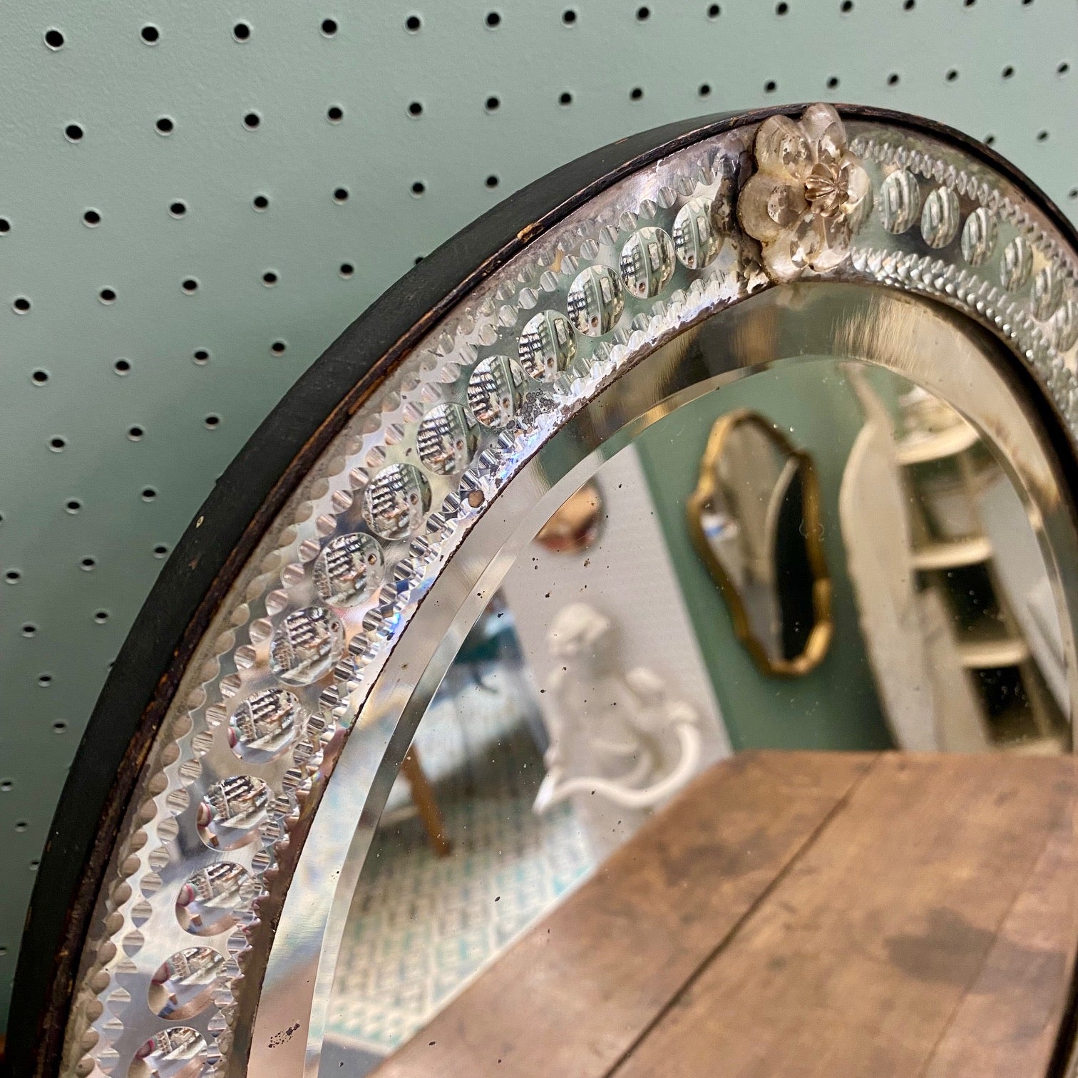 Oval Venetian Dressing Table Mirror  H141