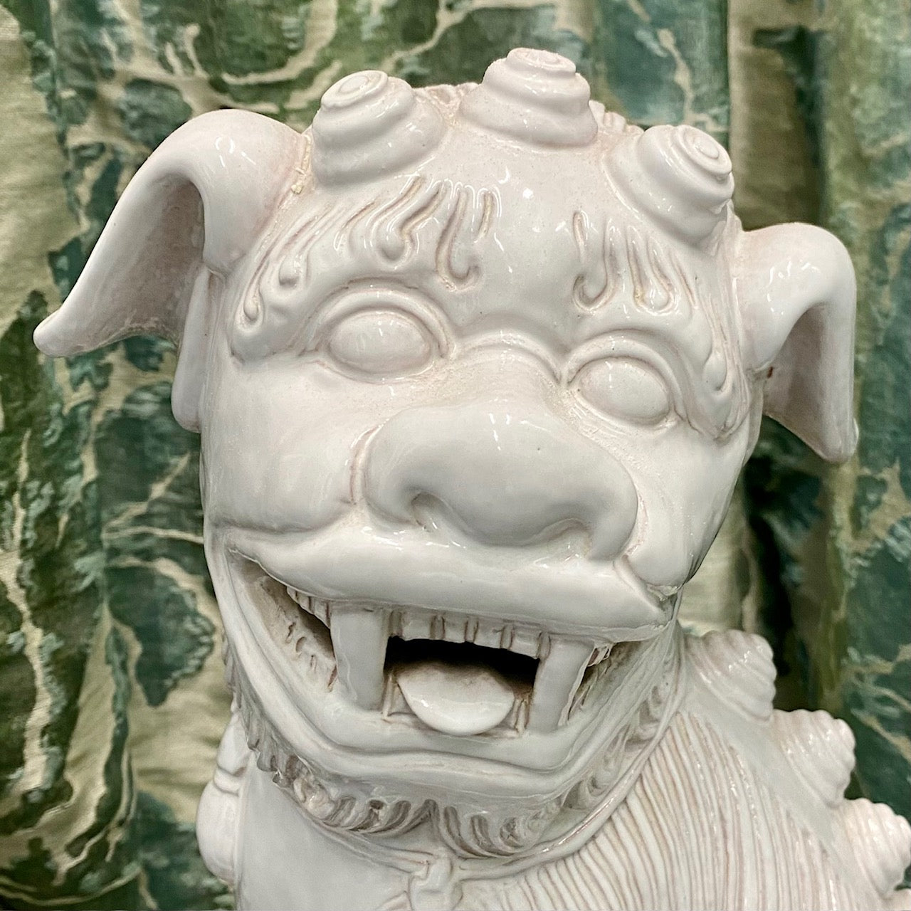 Pair Huge 1970's White Foo Dogs  A180