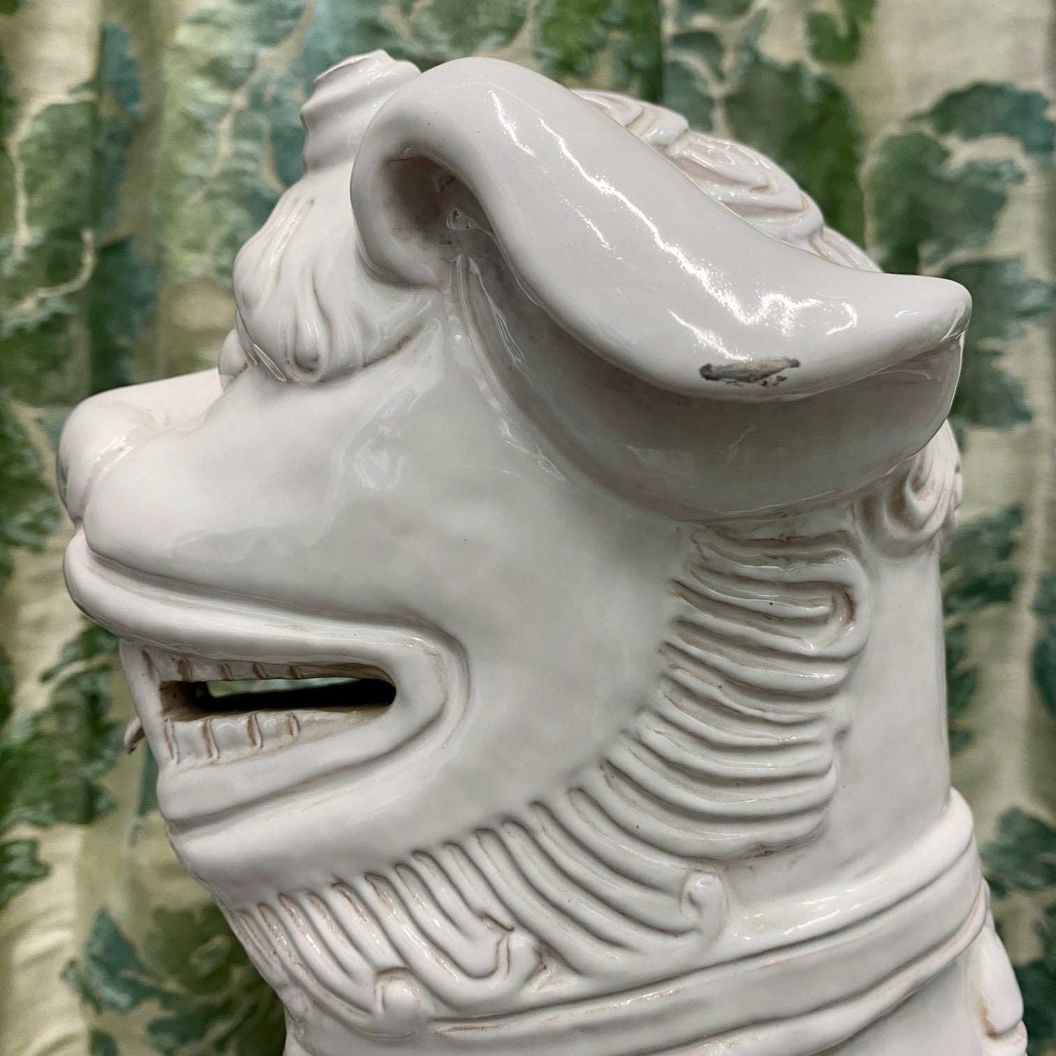 Pair Huge 1970's White Foo Dogs  A180