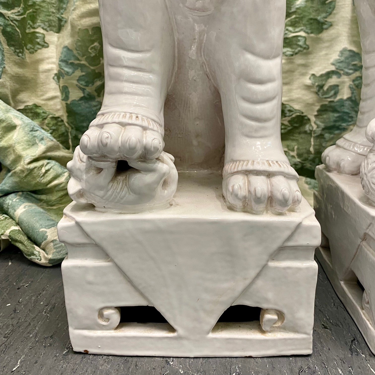 Pair Huge 1970's White Foo Dogs  A180