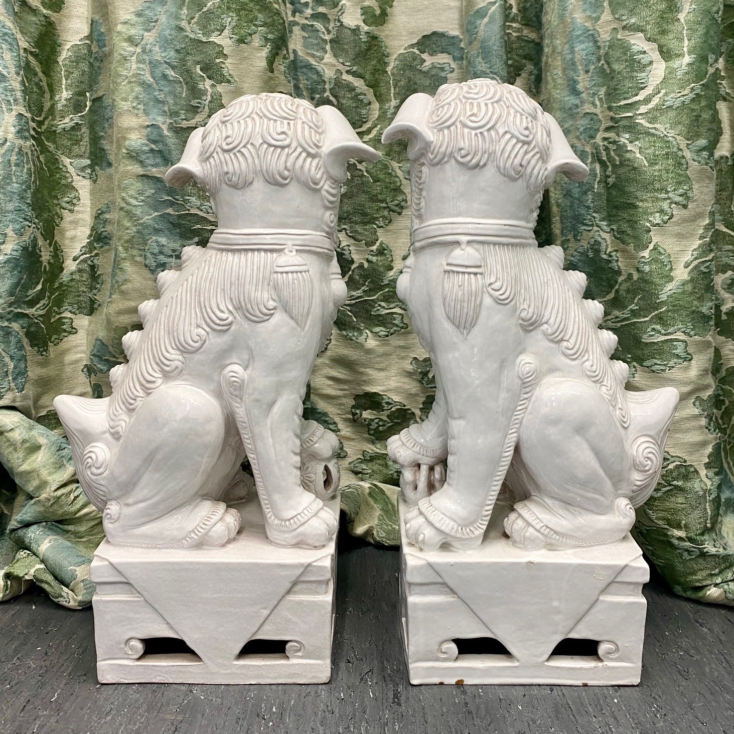 Pair Huge 1970's White Foo Dogs  A180